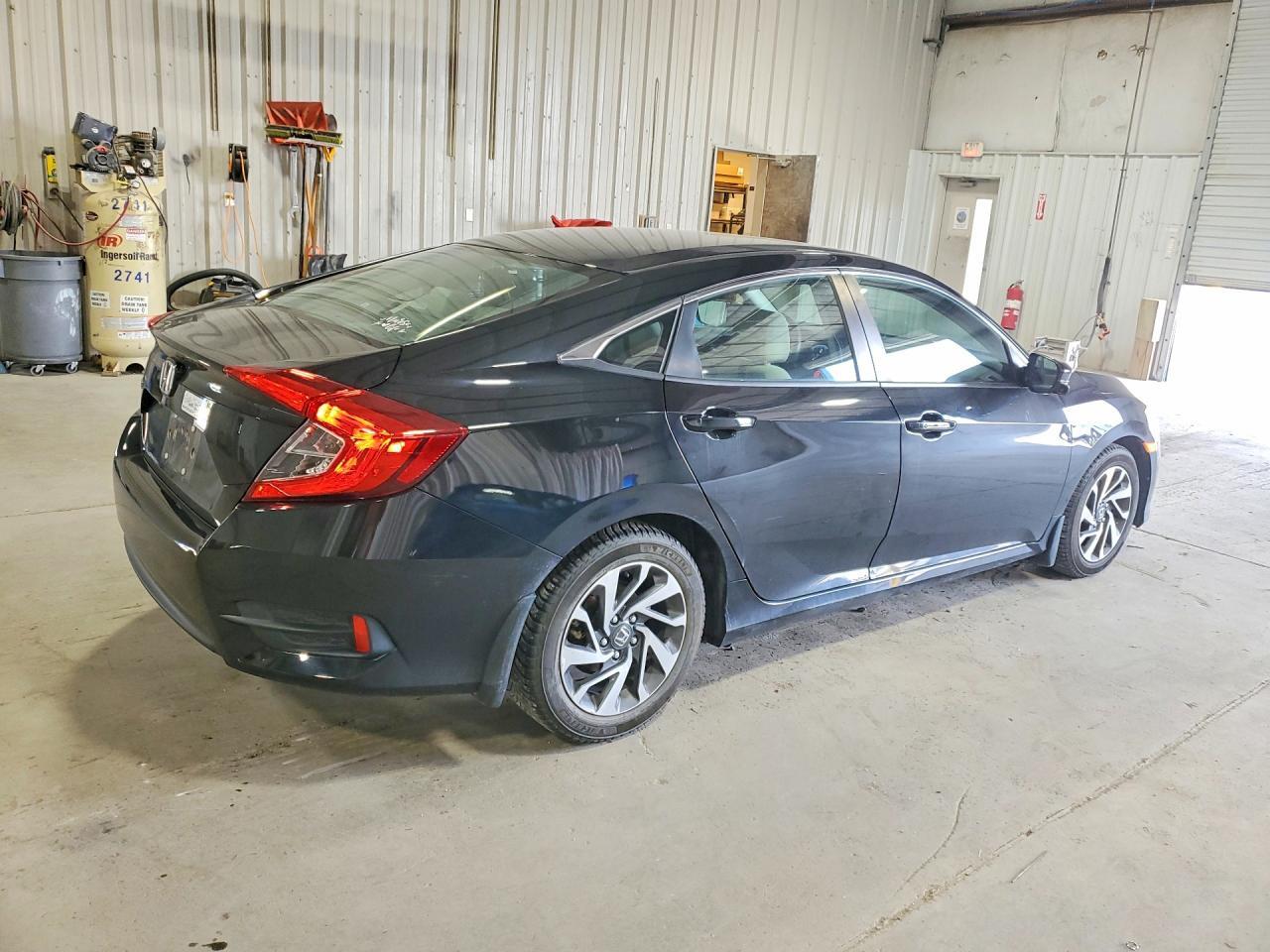 2016 HONDA CIVIC EX — Фото 3 из 12