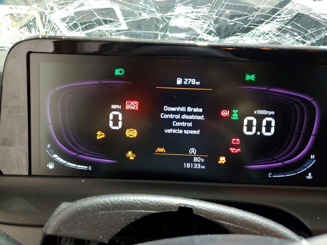 2024 KIA SELTOS LX — Фото 9 из 13