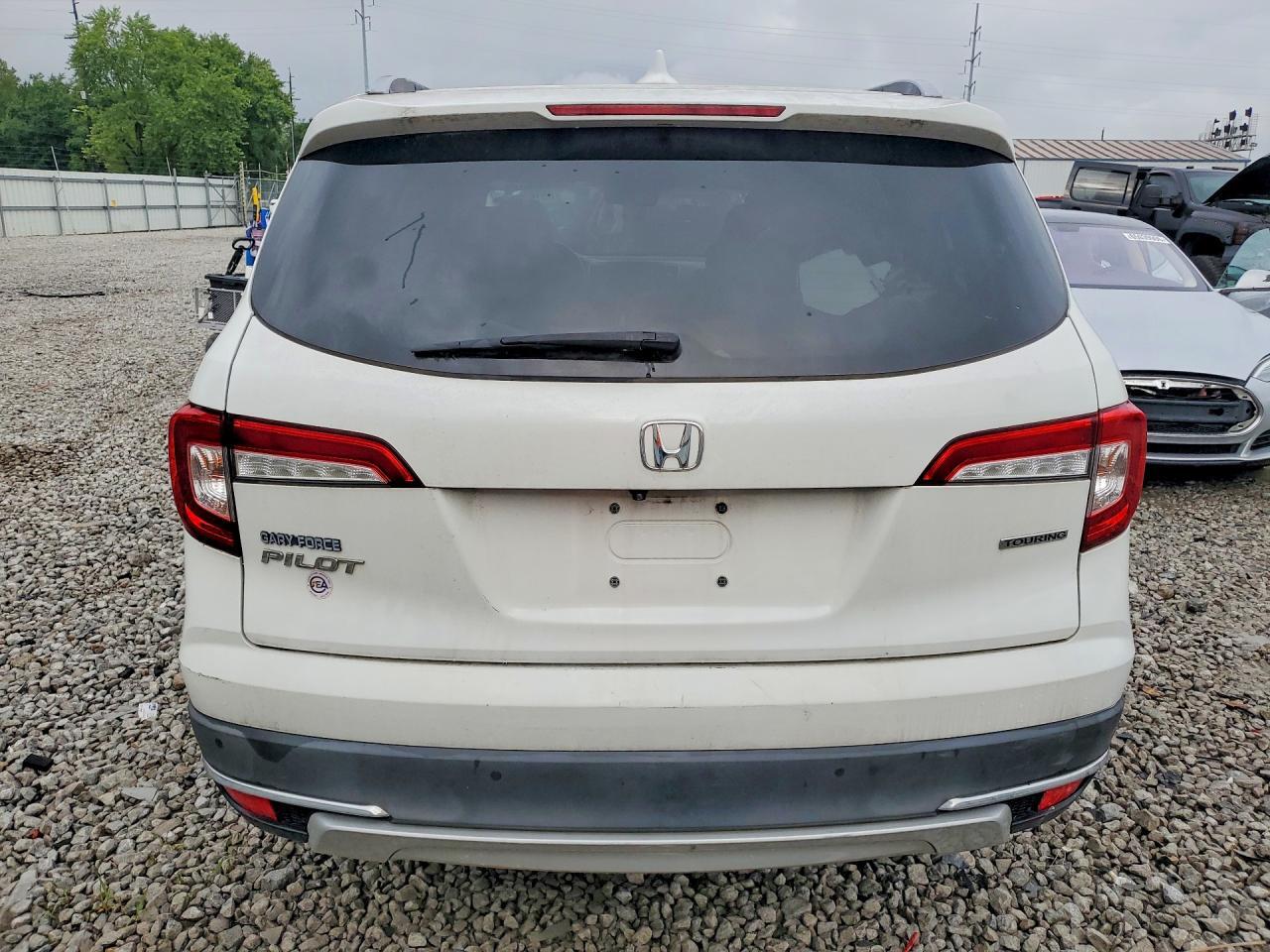2020 HONDA PILOT TOURING — Фото 6 из 14