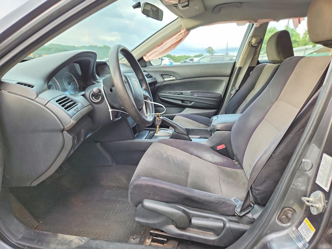 2009 HONDA ACCORD LX — Фото 7 из 12