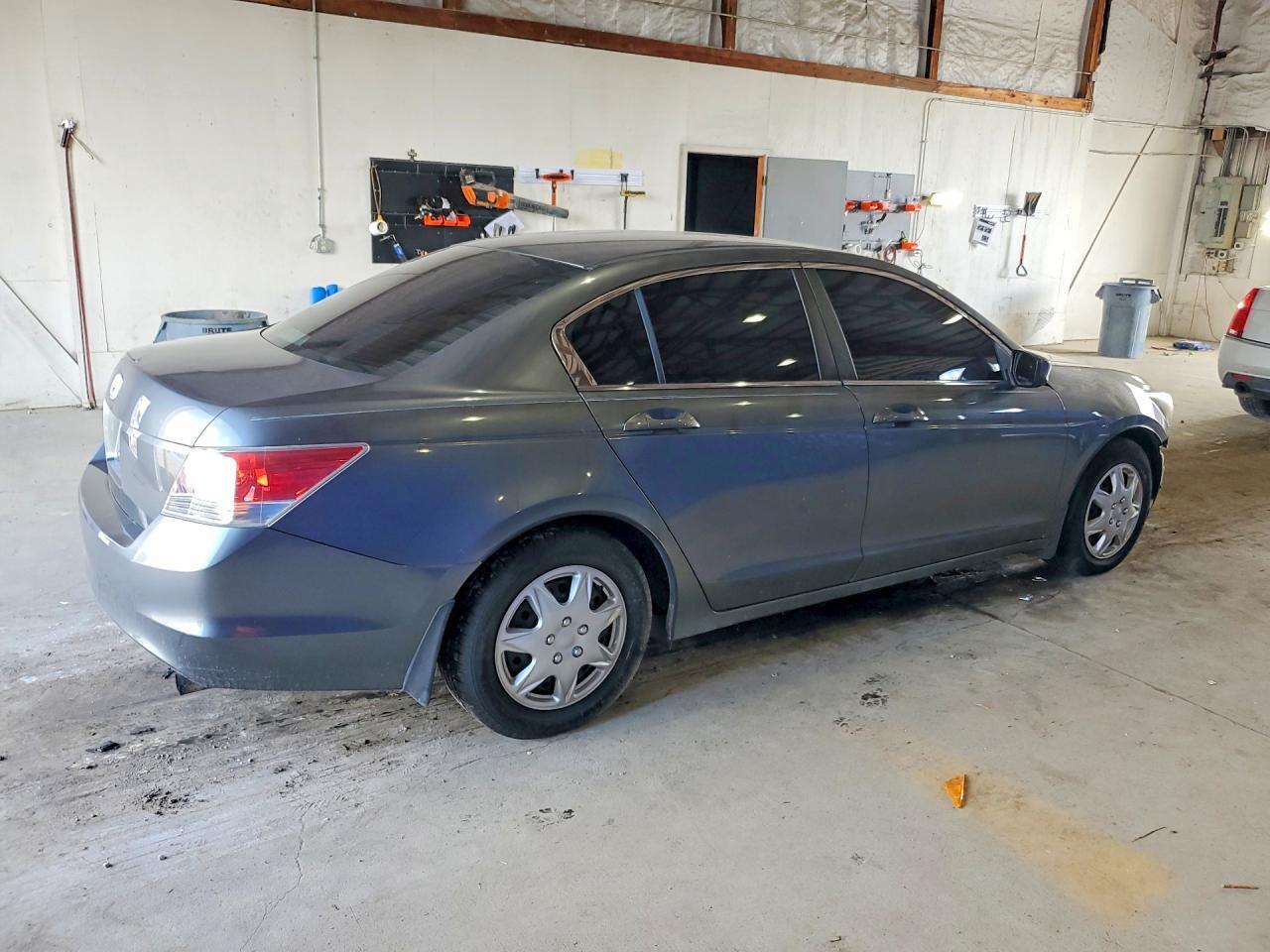 2009 HONDA ACCORD LX — Фото 3 из 12