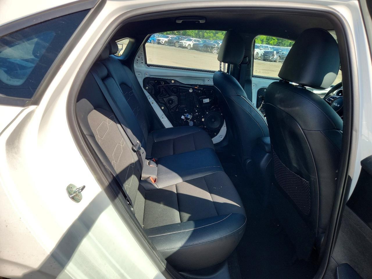2024 KIA FORTE GT LINE — Фото 10 из 13