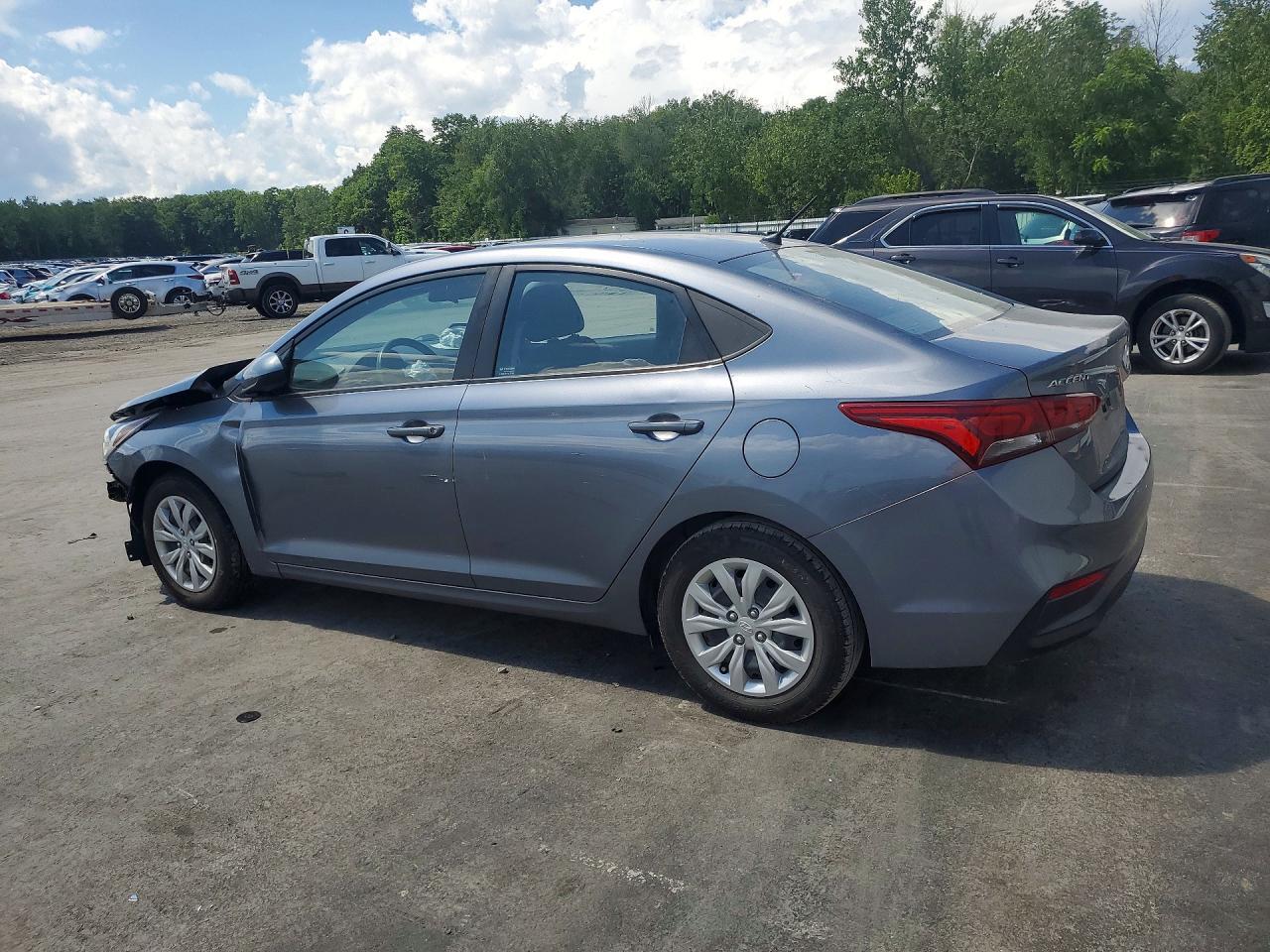2020 HYUNDAI ACCENT SE — Фото 2 из 12