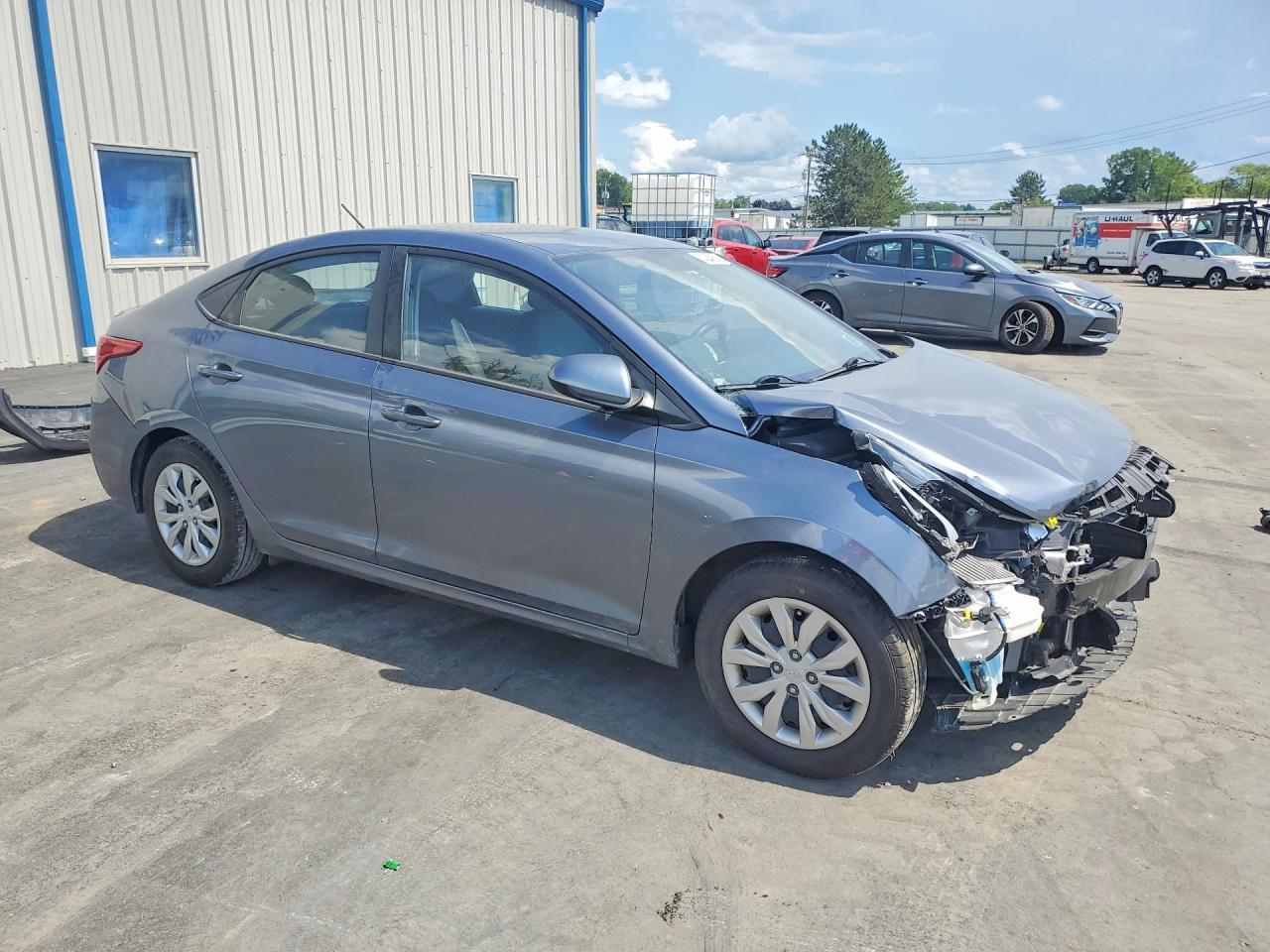 2020 HYUNDAI ACCENT SE — Фото 4 из 12