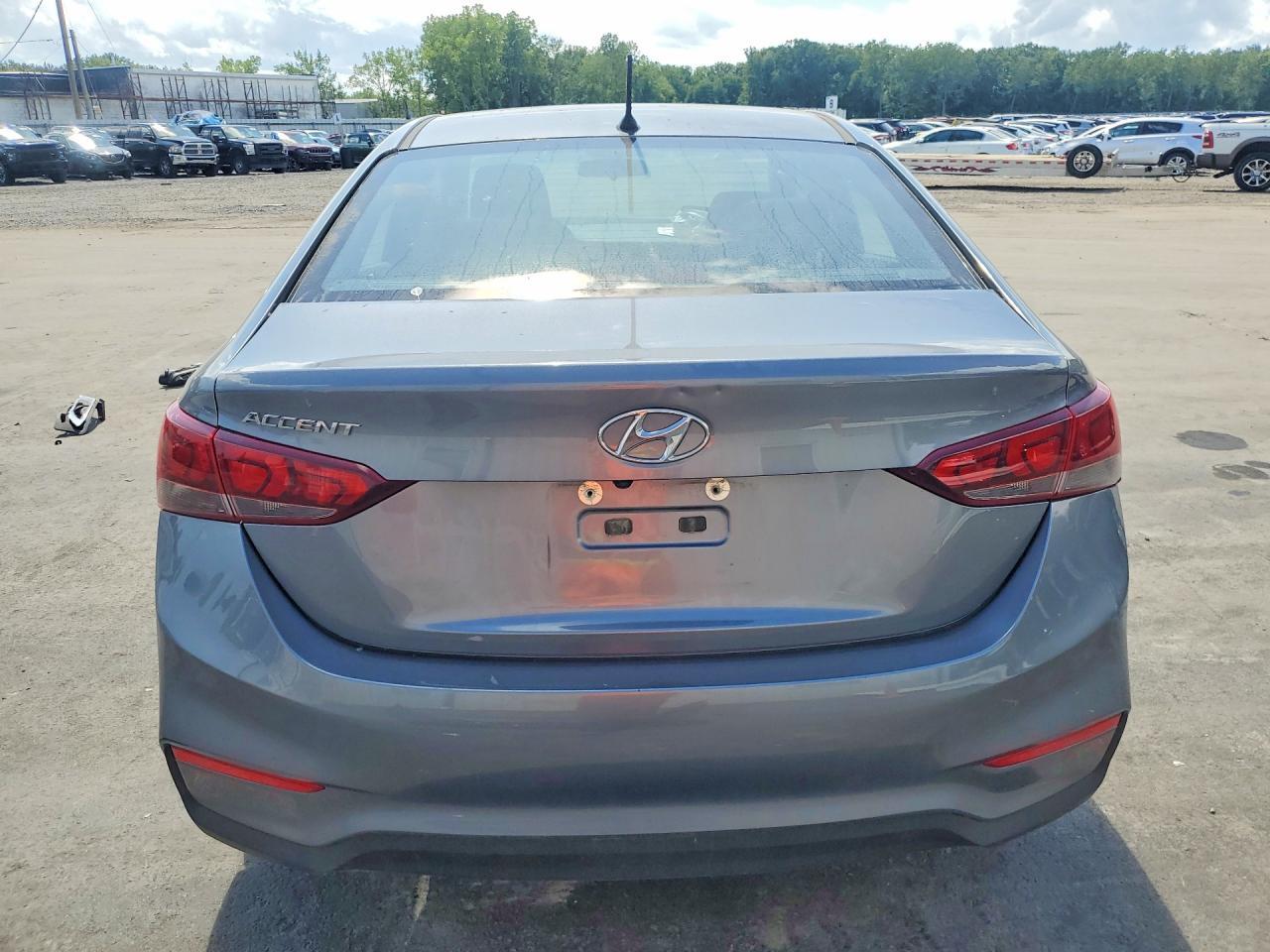 2020 HYUNDAI ACCENT SE — Фото 6 из 12