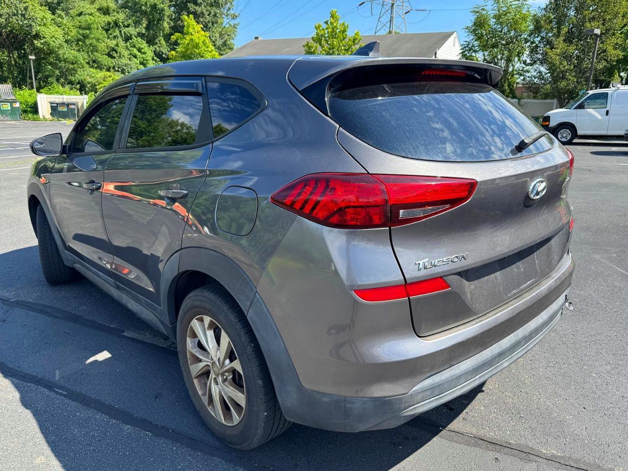 2020 HYUNDAI TUCSON SE — Фото 2 из 13