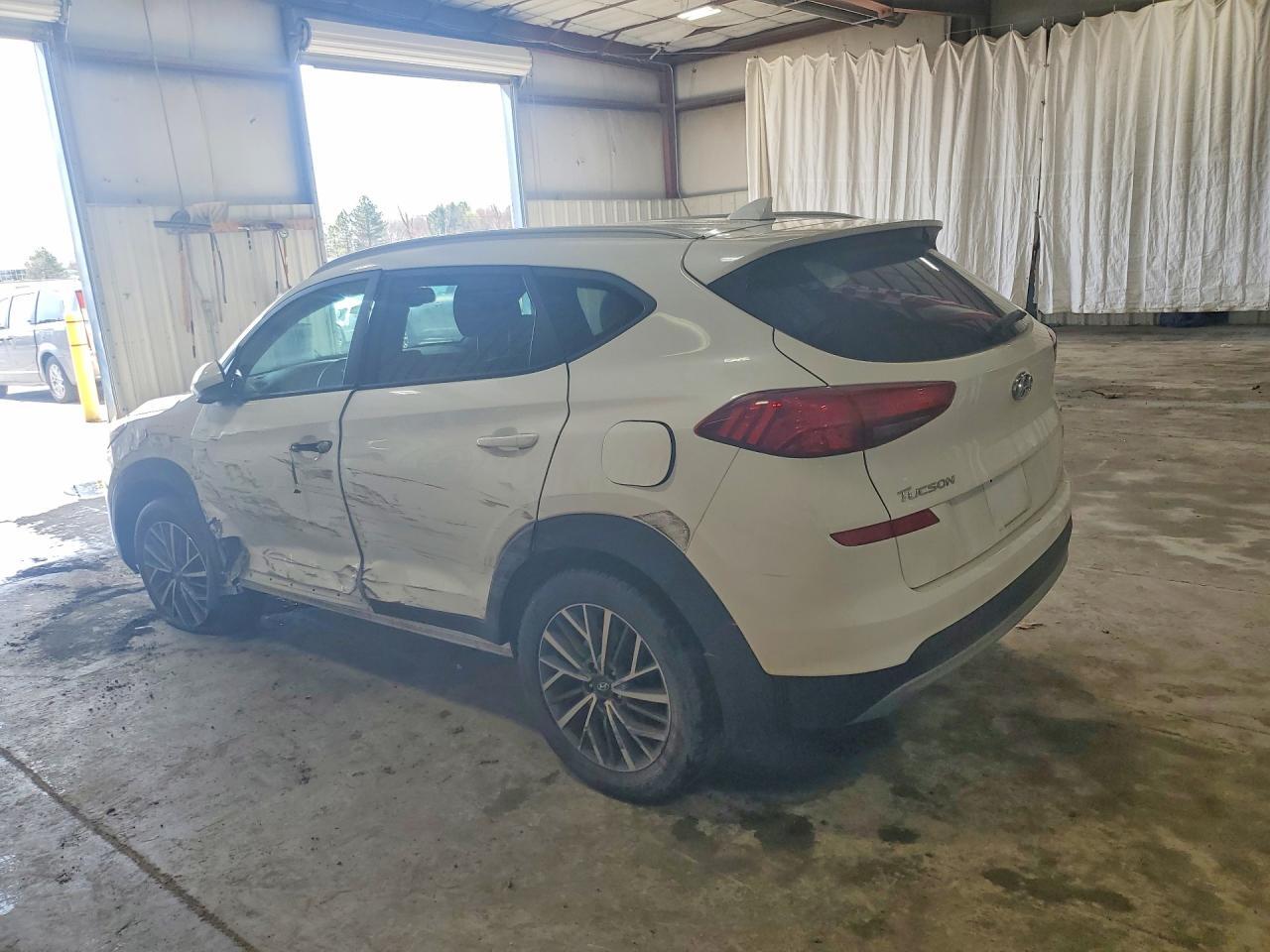 2020 HYUNDAI TUCSON SEL — Фото 2 из 13