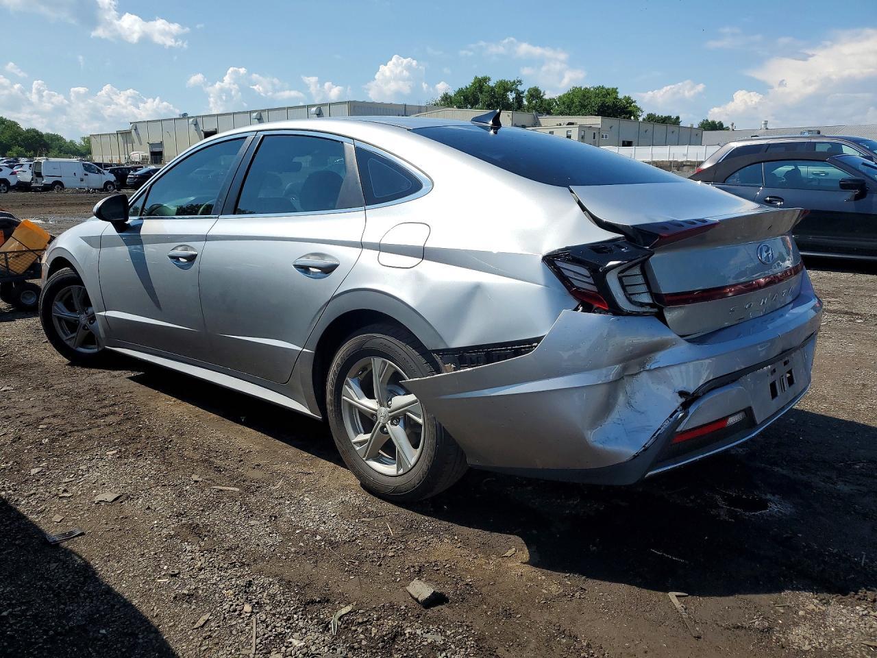 2020 HYUNDAI SONATA SE — Фото 2 из 12