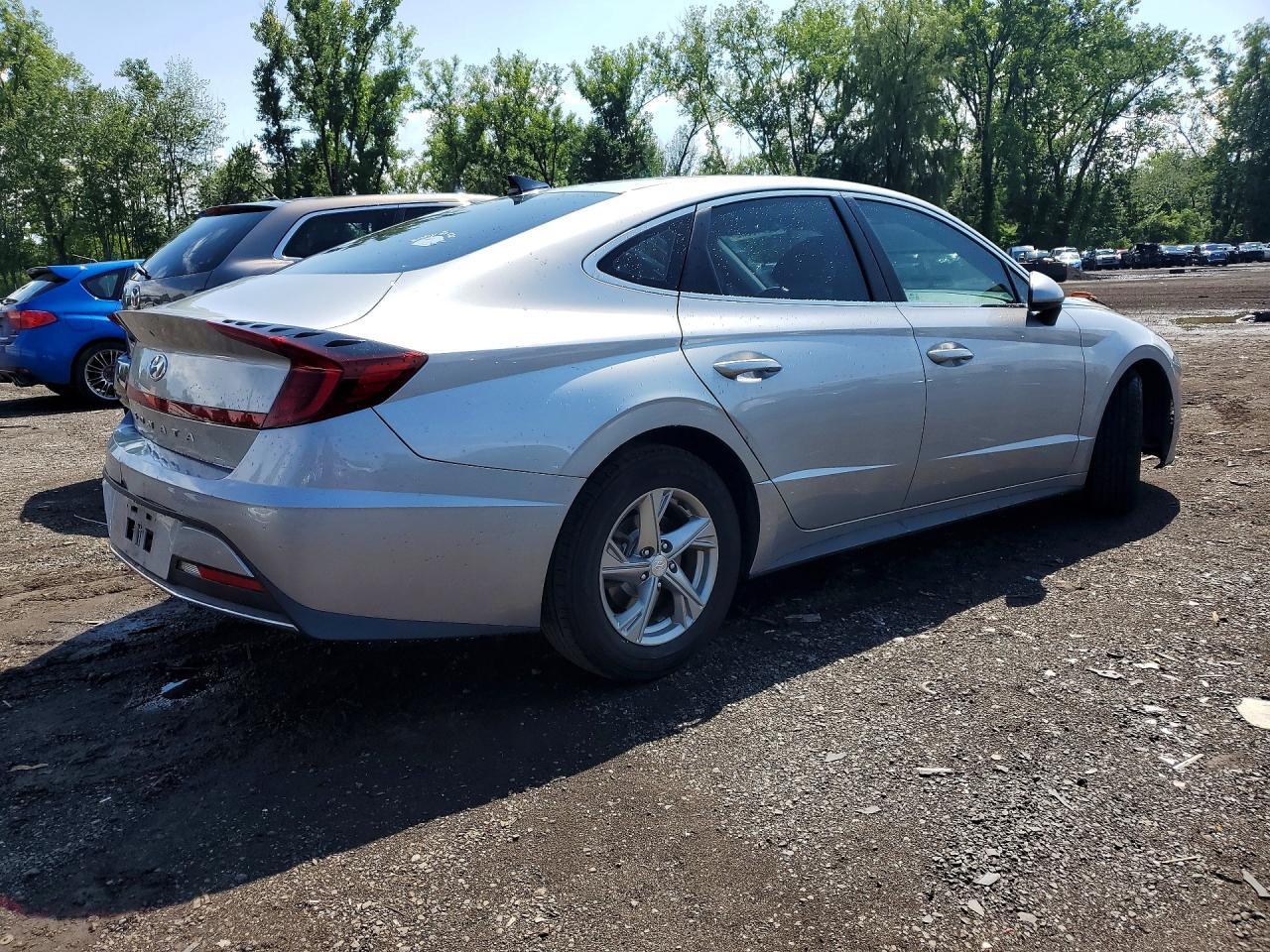 2020 HYUNDAI SONATA SE — Фото 3 из 12