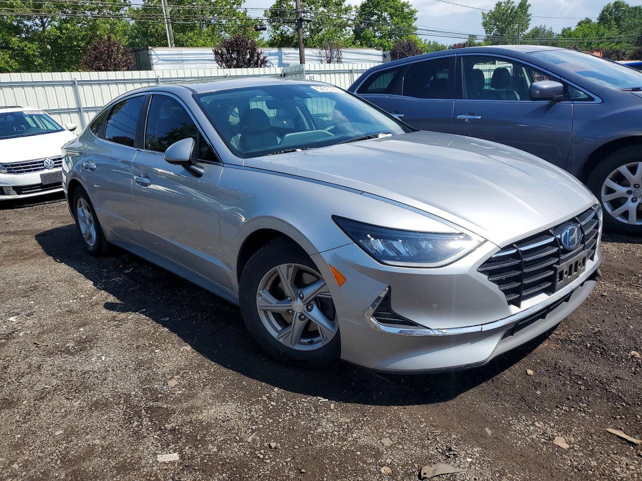 2020 HYUNDAI SONATA SE — Фото 4 из 12