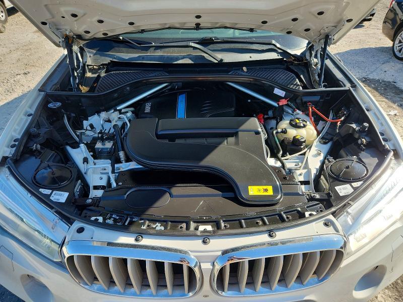 2016 BMW X5 XDR40E — Фото 11 из 12