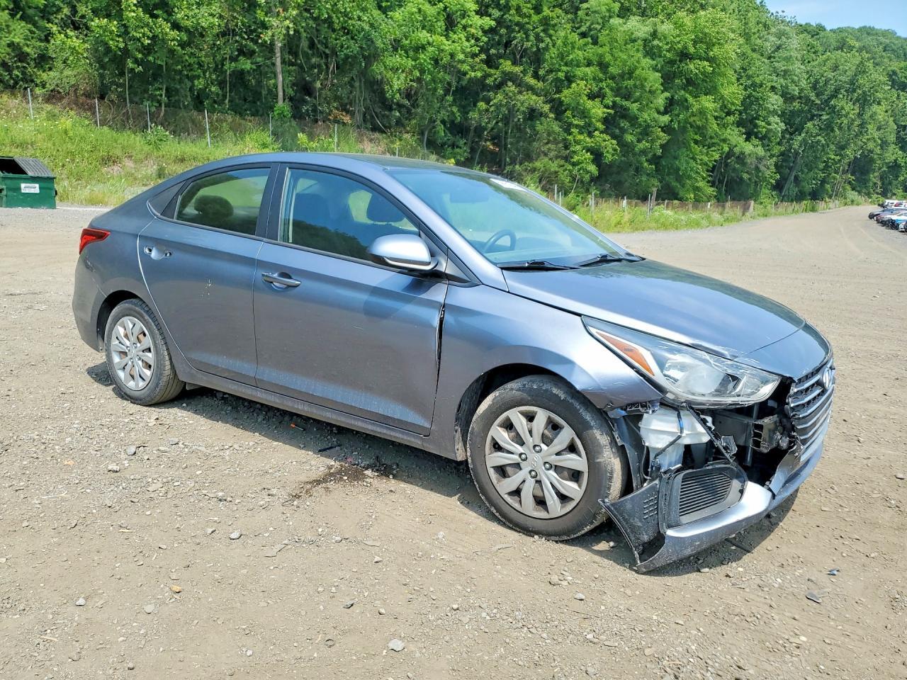 2020 HYUNDAI ACCENT SE — Фото 4 из 12