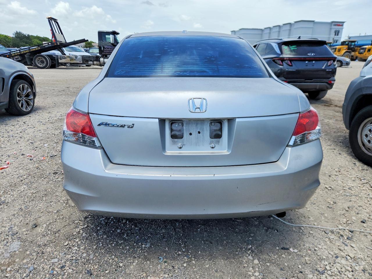 1HGCP26829A145633 2009 HONDA ACCORD photo no. 6