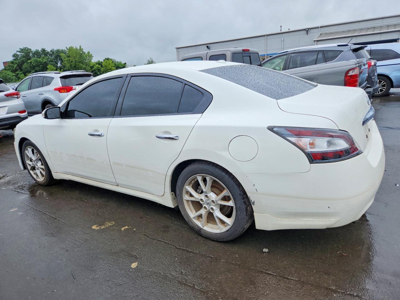 2012 NISSAN MAXIMA 3.5 S — Фото 2 из 13