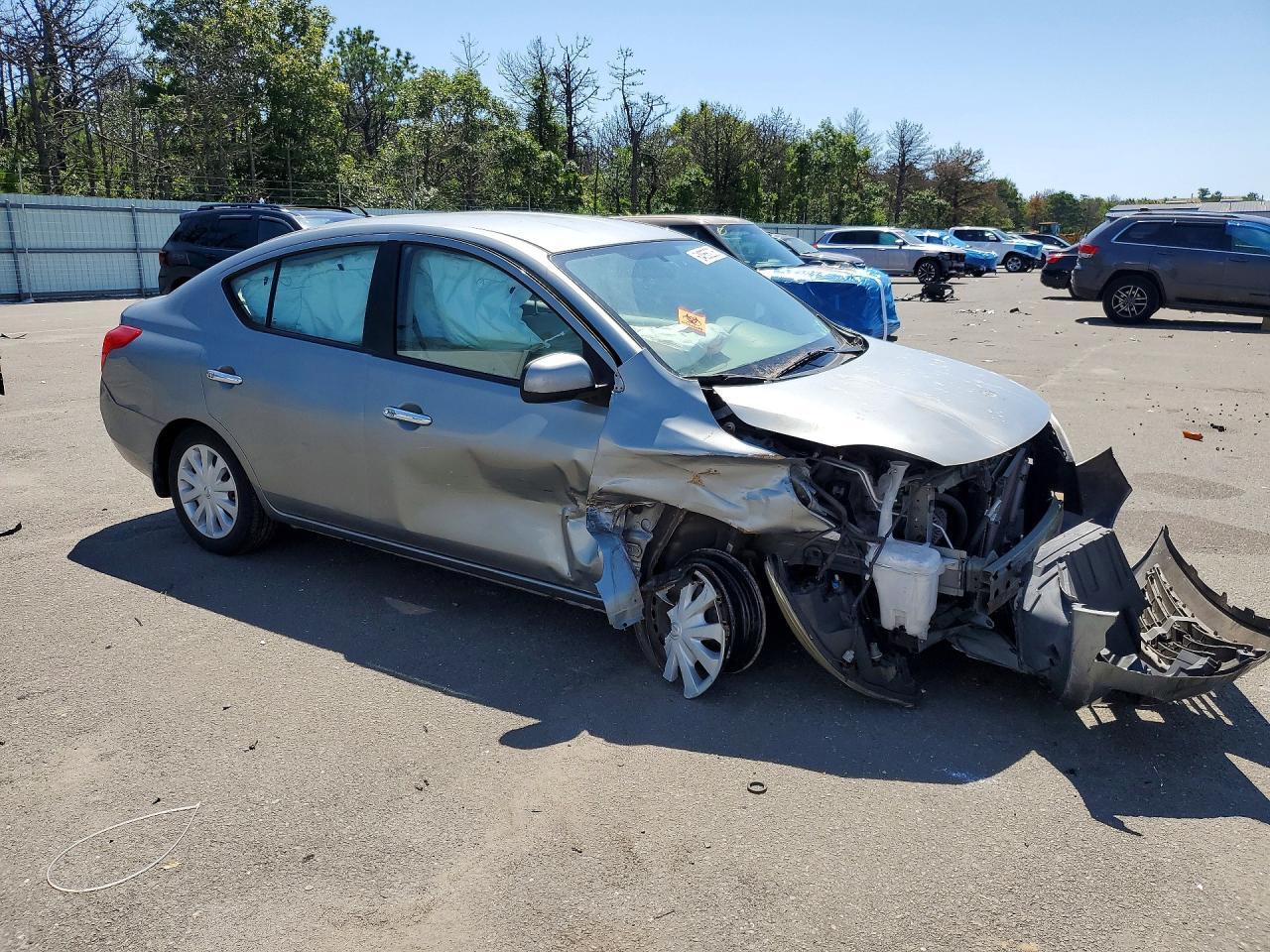 2012 NISSAN VERSA 1.6 S — Фото 4 из 13