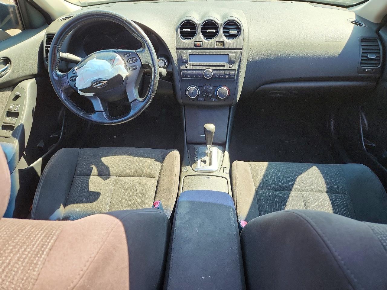 2012 NISSAN ALTIMA 2.5 — Фото 8 из 12