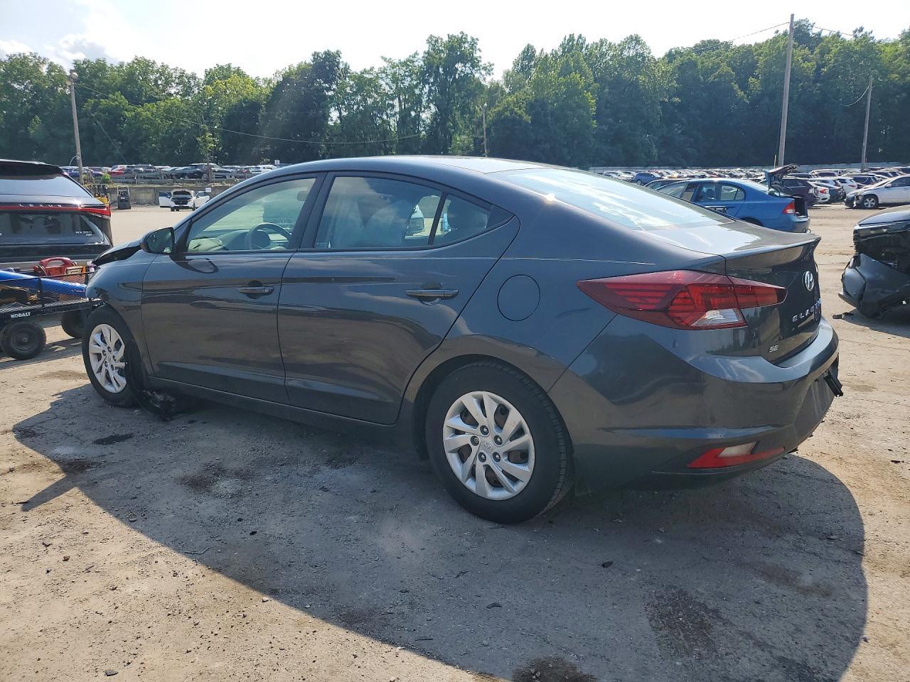 2020 HYUNDAI ELANTRA SE — Фото 2 из 13