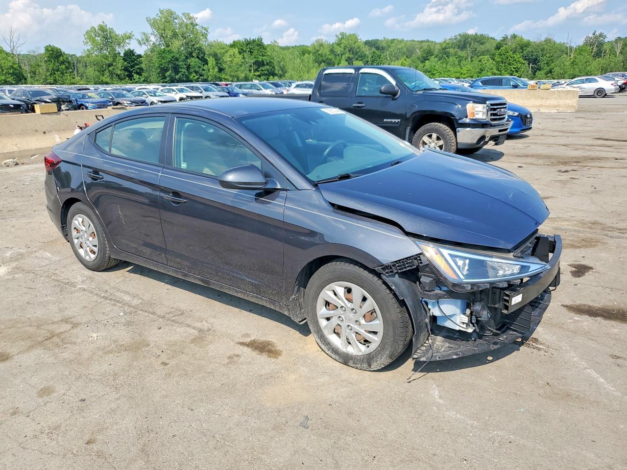 2020 HYUNDAI ELANTRA SE — Фото 4 из 13