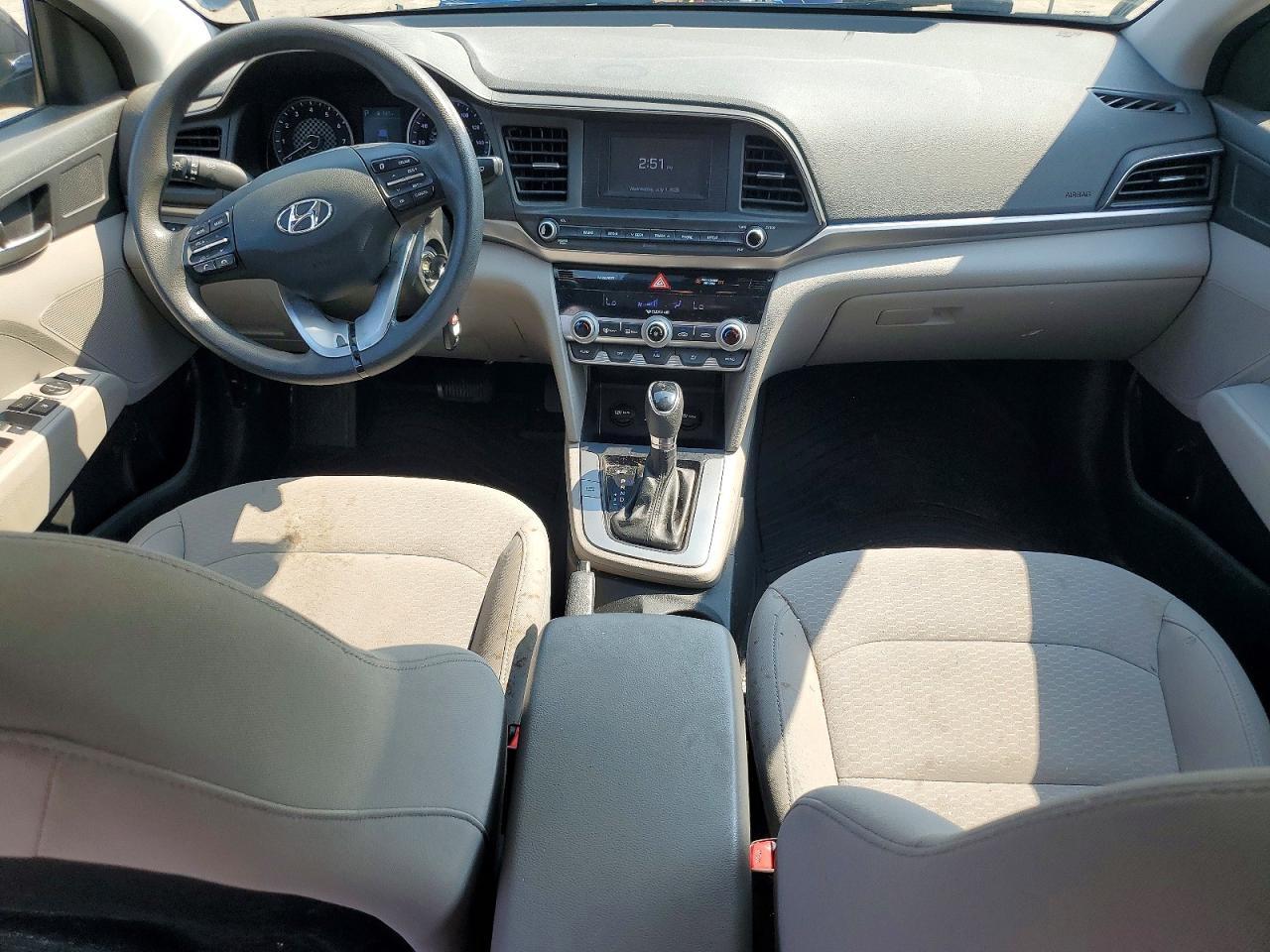 2020 HYUNDAI ELANTRA SE — Фото 8 из 13