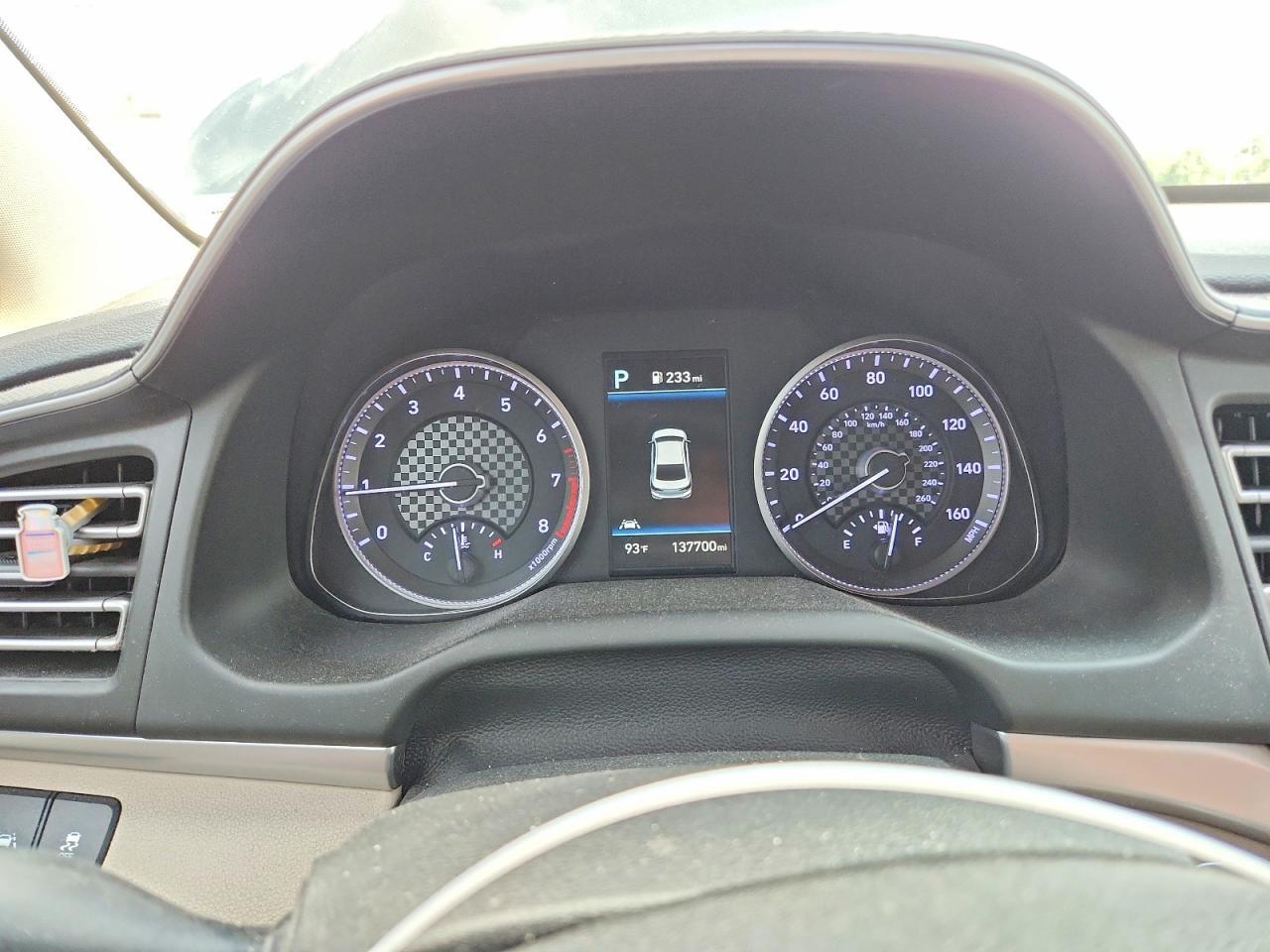 2020 HYUNDAI ELANTRA LIMITED — Фото 9 из 12