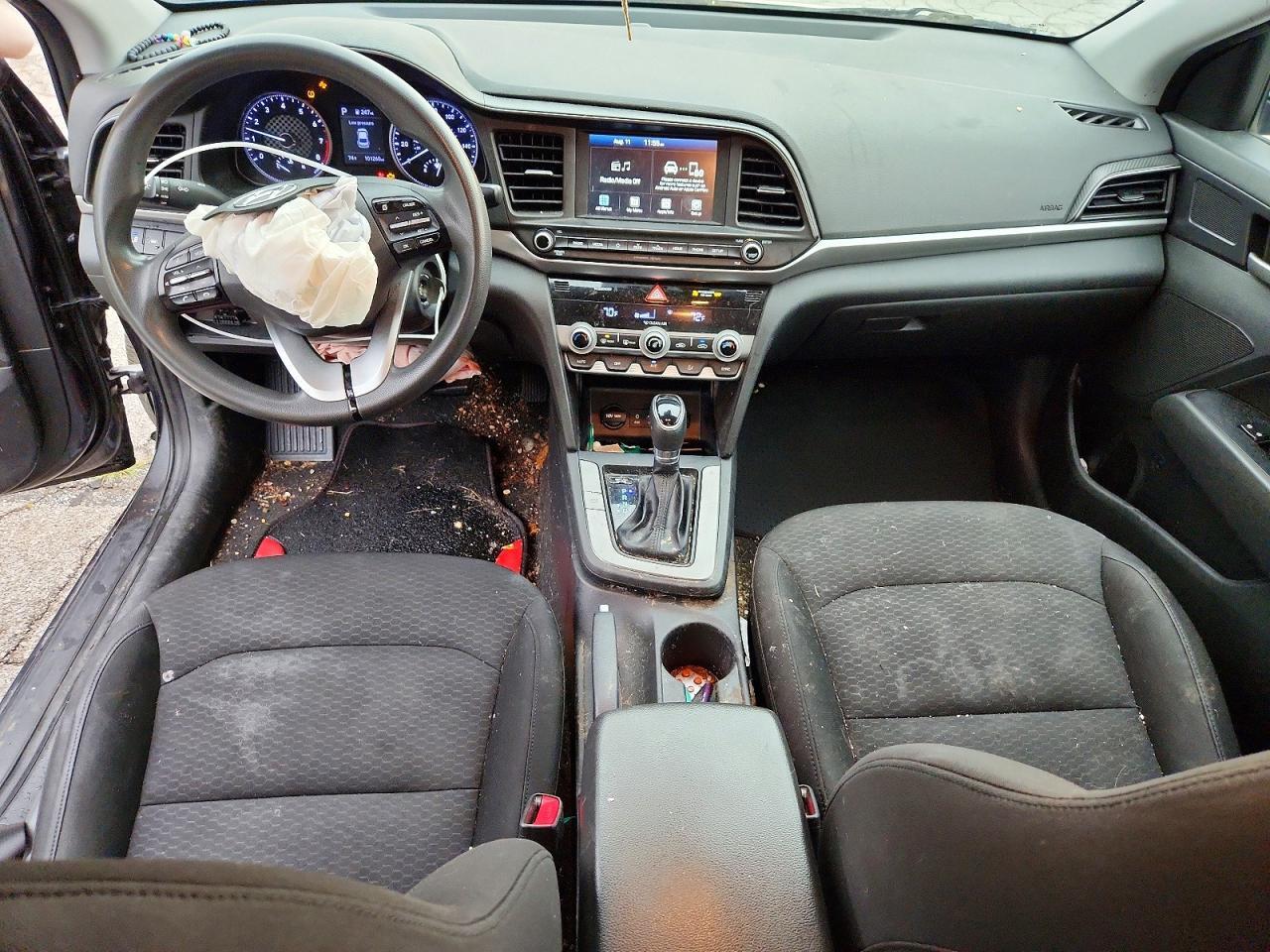 2020 HYUNDAI ELANTRA SEL — Фото 8 из 12