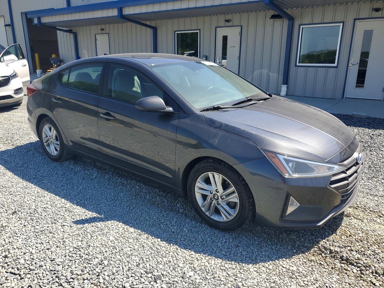 2020 HYUNDAI ELANTRA SEL — Фото 4 из 12