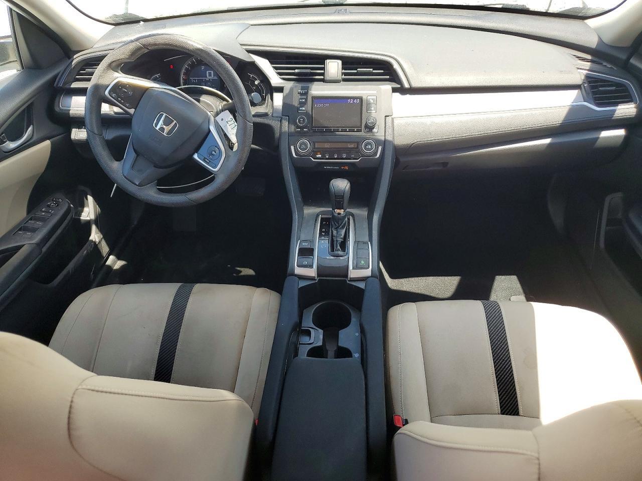 2016 HONDA CIVIC LX — Фото 8 из 12