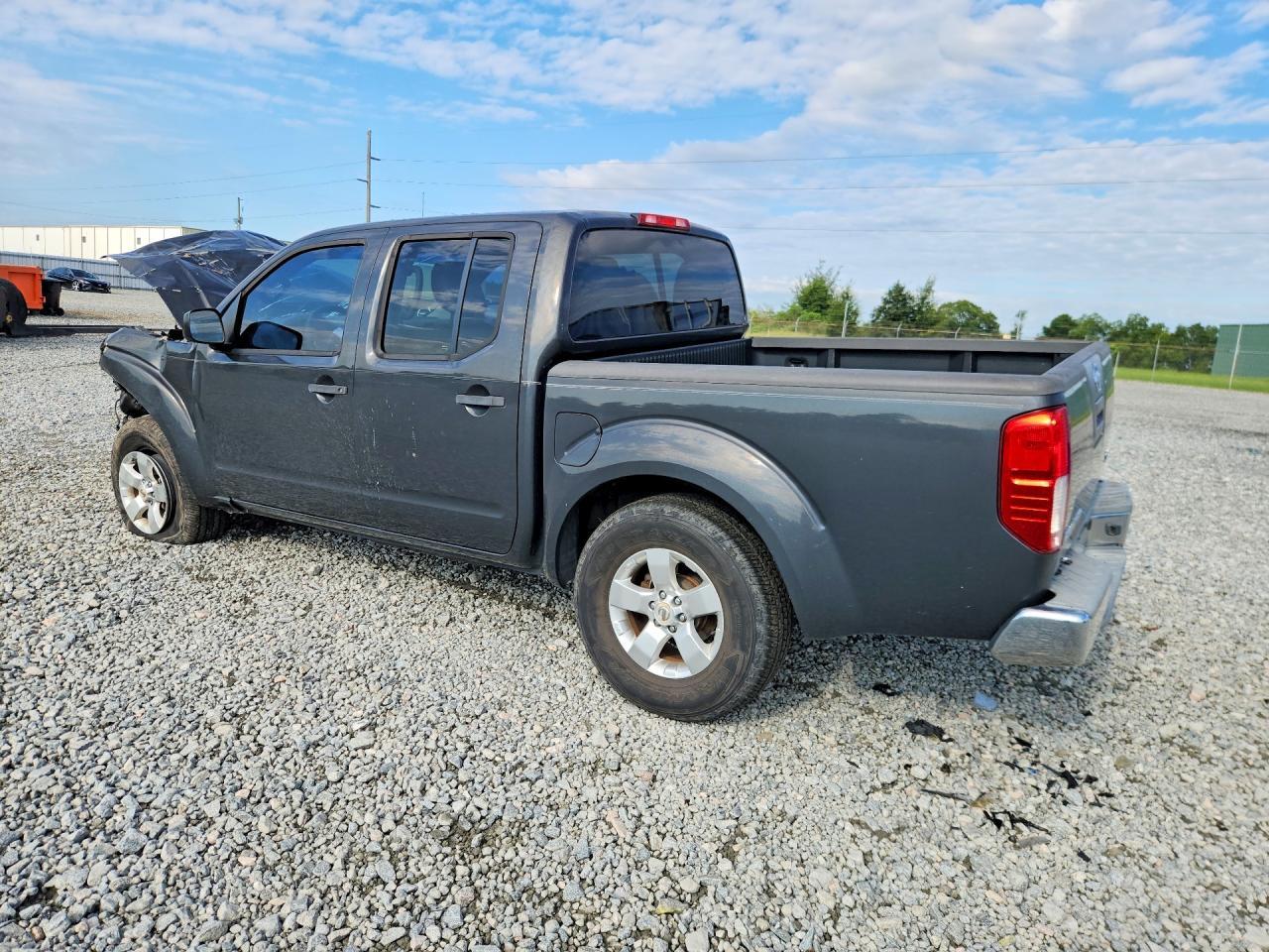 2012 NISSAN FRONTIER S — Фото 2 из 13