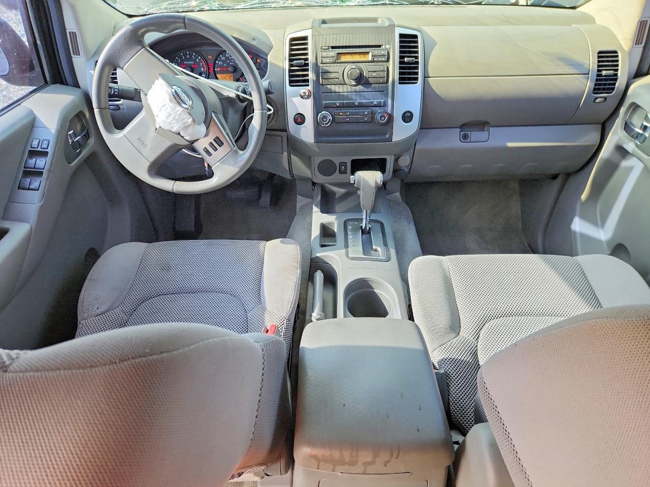 2012 NISSAN FRONTIER S — Фото 8 из 13