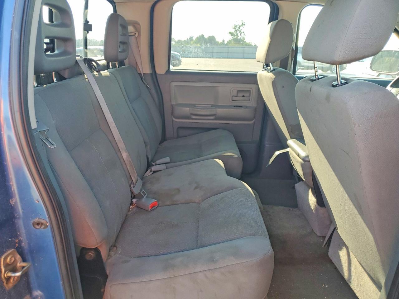 2006 DODGE DAKOTA QUAD SLT — Фото 10 из 12