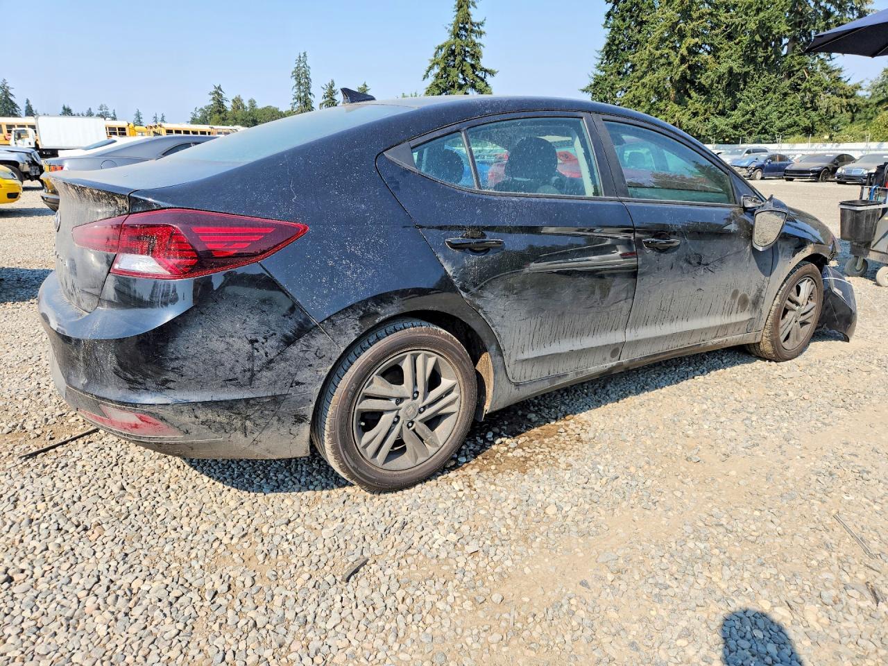 2020 HYUNDAI ELANTRA VALUE EDITION — Фото 3 из 12