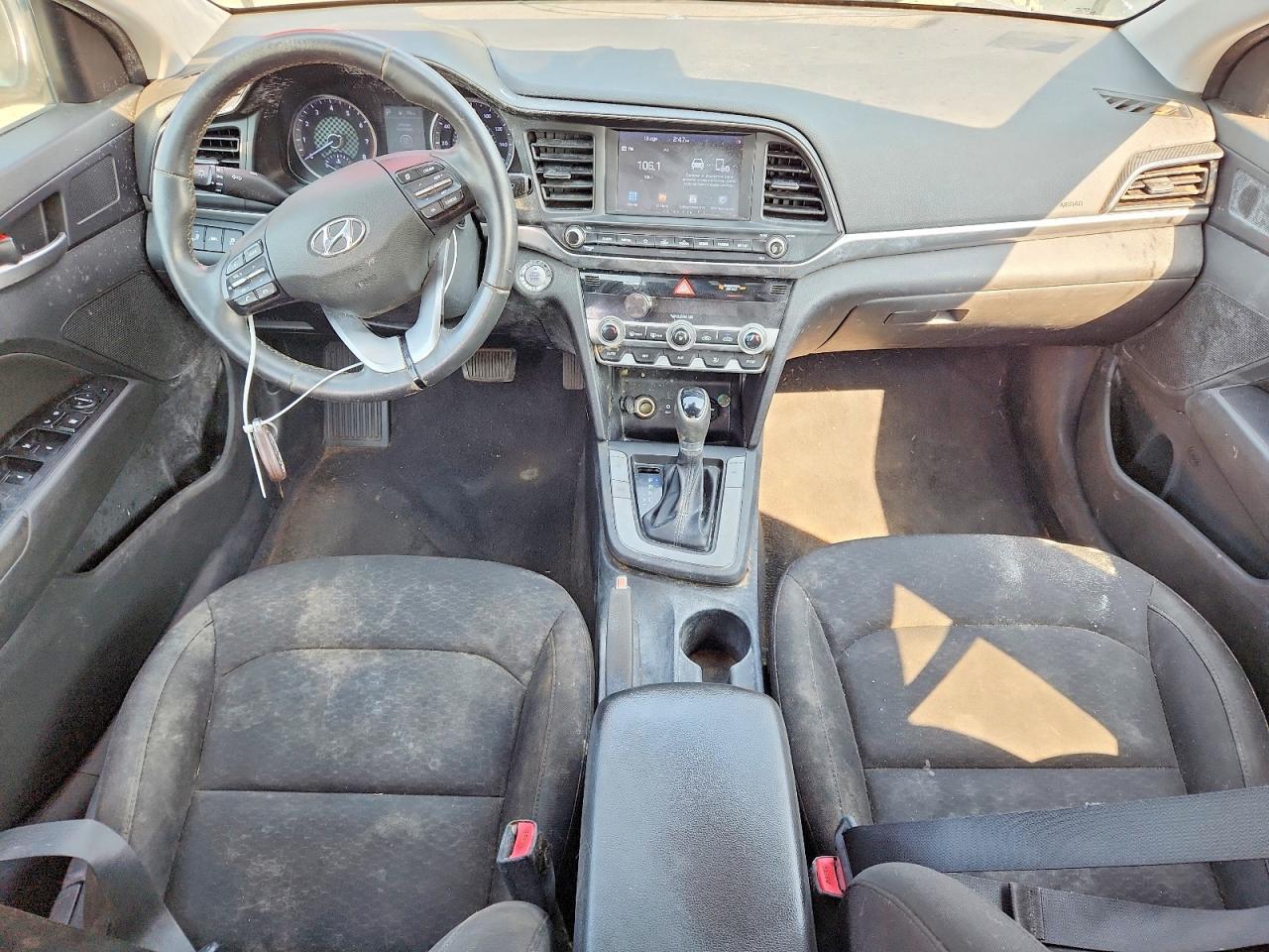 2020 HYUNDAI ELANTRA VALUE EDITION — Фото 8 из 12