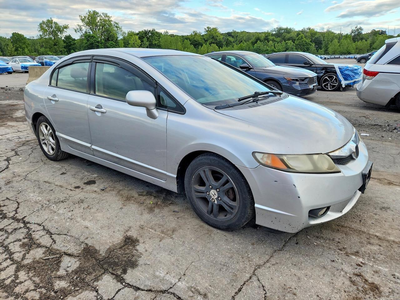 2009 HONDA CIVIC LX — Фото 4 из 12