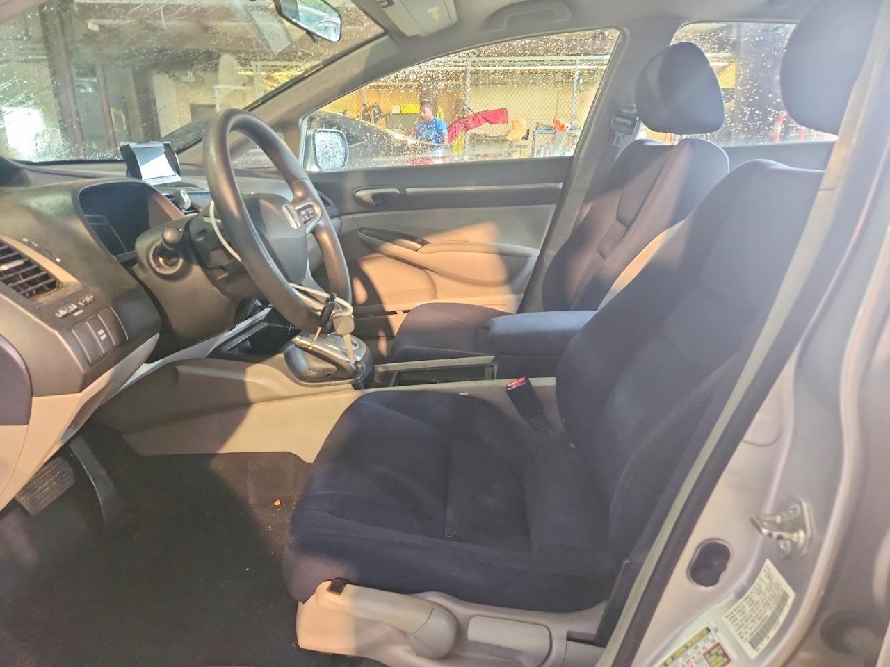 2009 HONDA CIVIC HYBRID — Фото 7 из 12