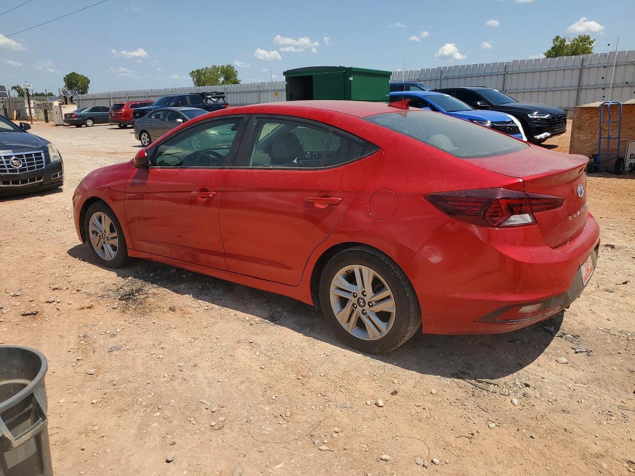 2020 HYUNDAI ELANTRA SEL — Фото 2 из 12