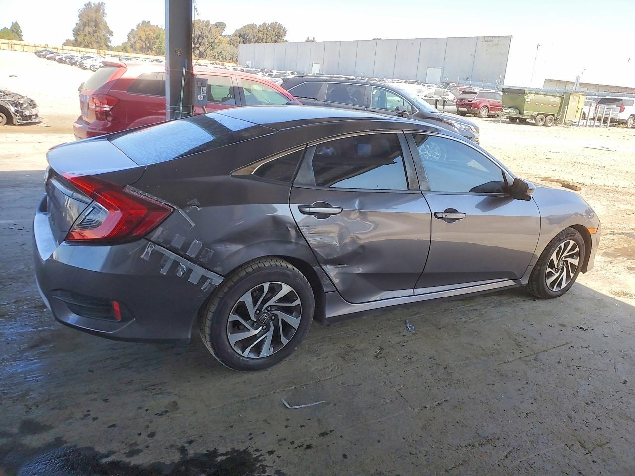 2016 HONDA CIVIC EX — Фото 3 из 12