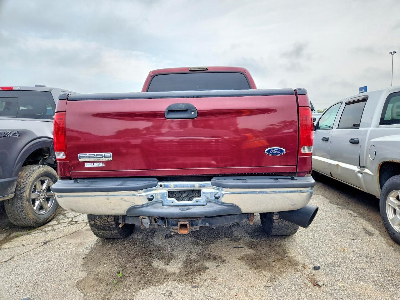2006 FORD F250 SUPER DUTY — Фото 6 из 12