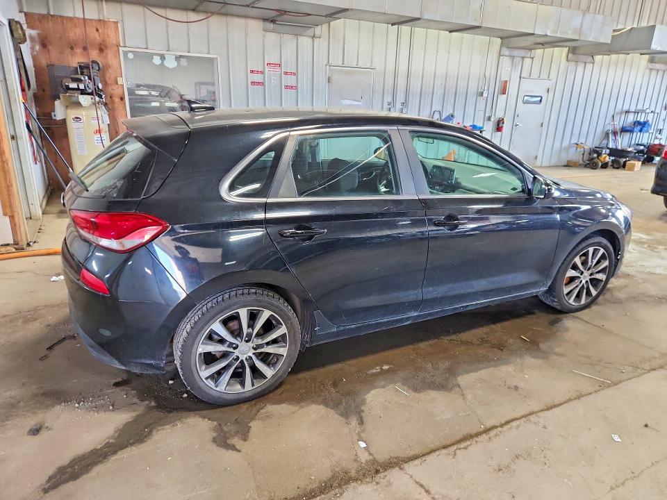2020 HYUNDAI ELANTRA GT BASE — Фото 3 из 12