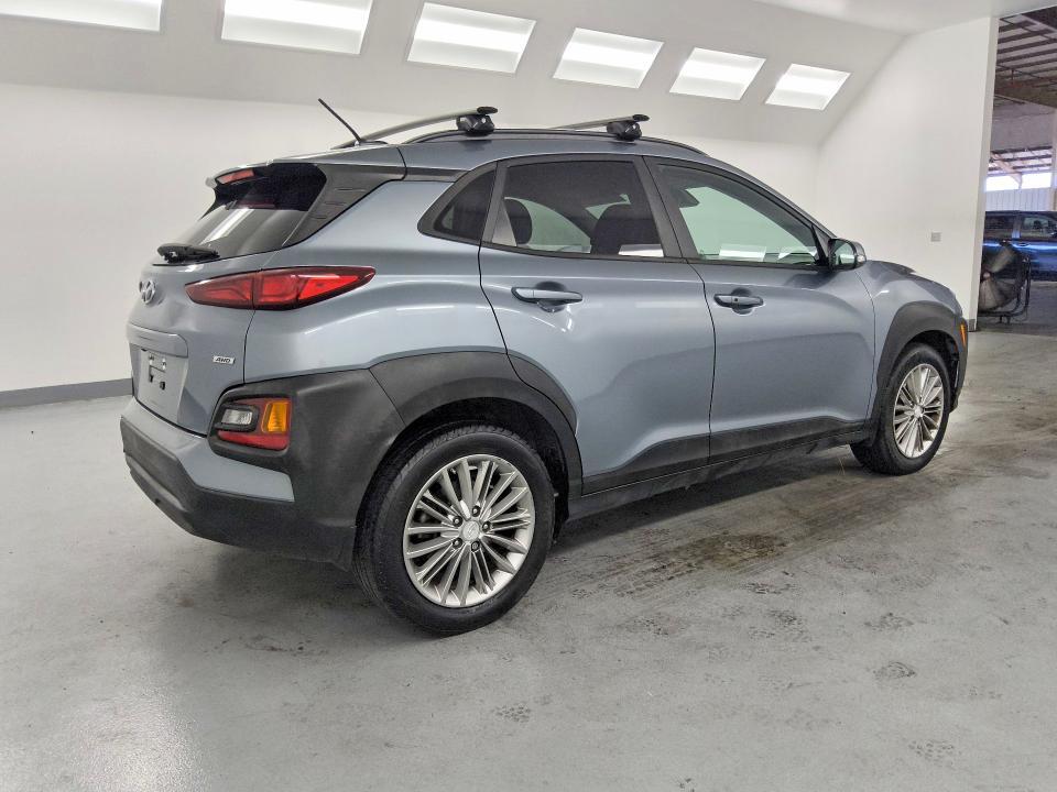 2020 HYUNDAI KONA SEL — Фото 3 из 12