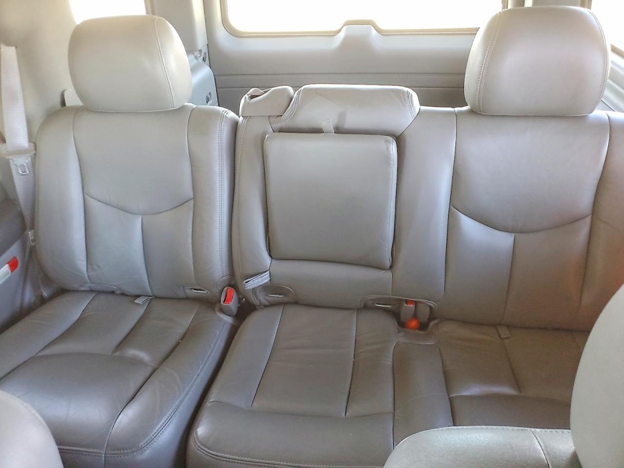 2003 CHEVROLET TAHOE K1500 — Фото 10 из 13