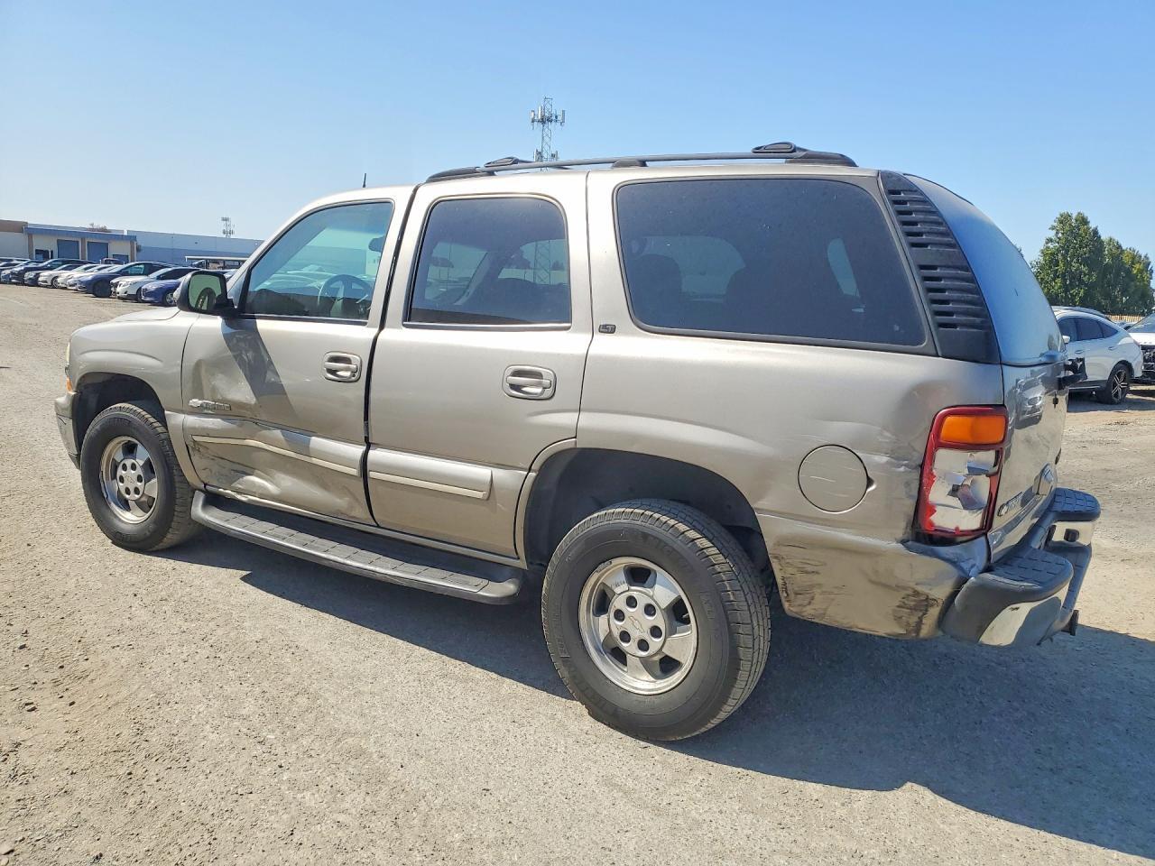 2003 CHEVROLET TAHOE K1500 — Фото 2 из 13