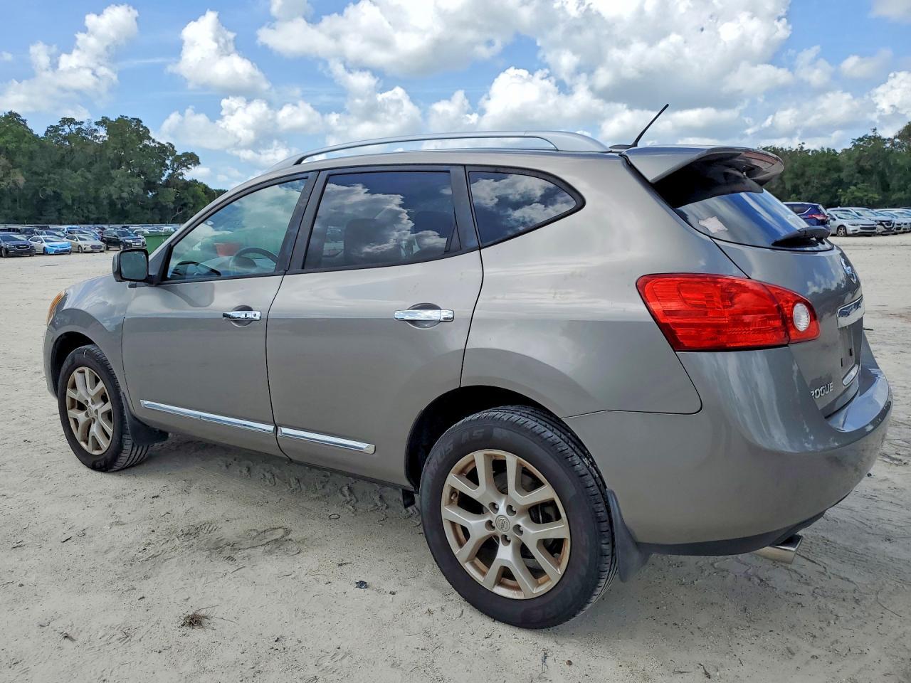2012 NISSAN ROGUE S — Фото 2 из 13