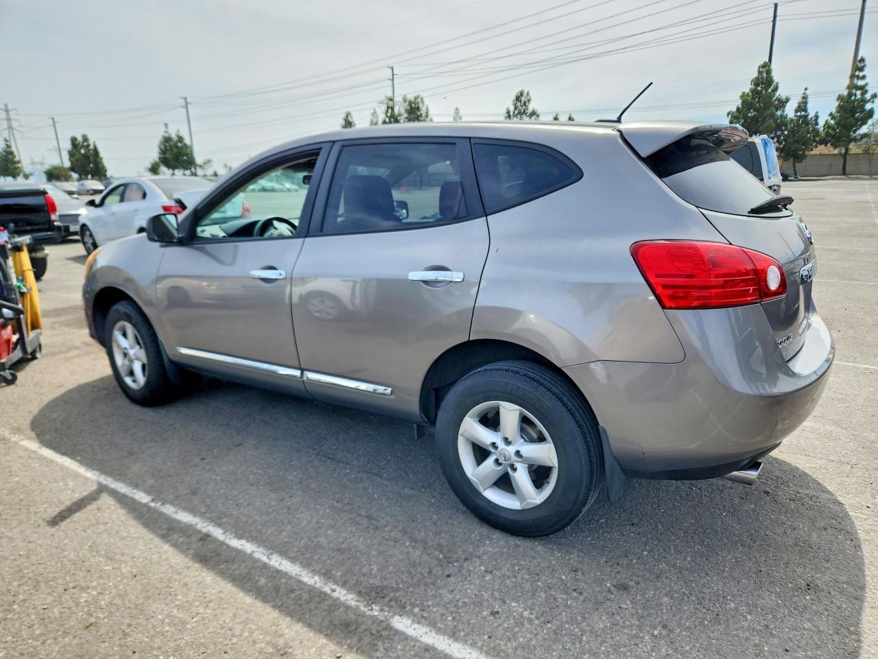 2012 NISSAN ROGUE S — Фото 2 из 12