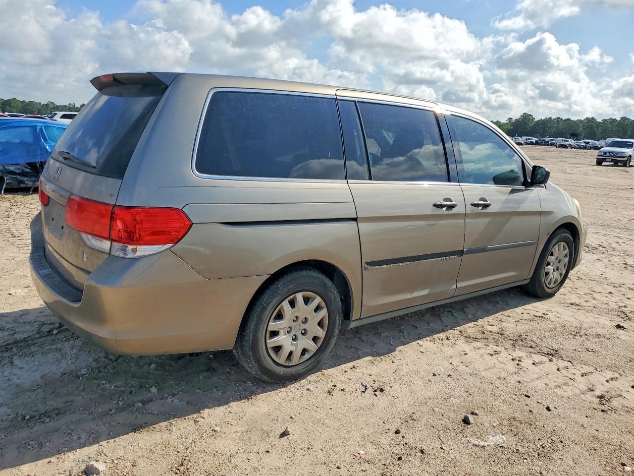 2009 HONDA ODYSSEY LX — Фото 3 из 13