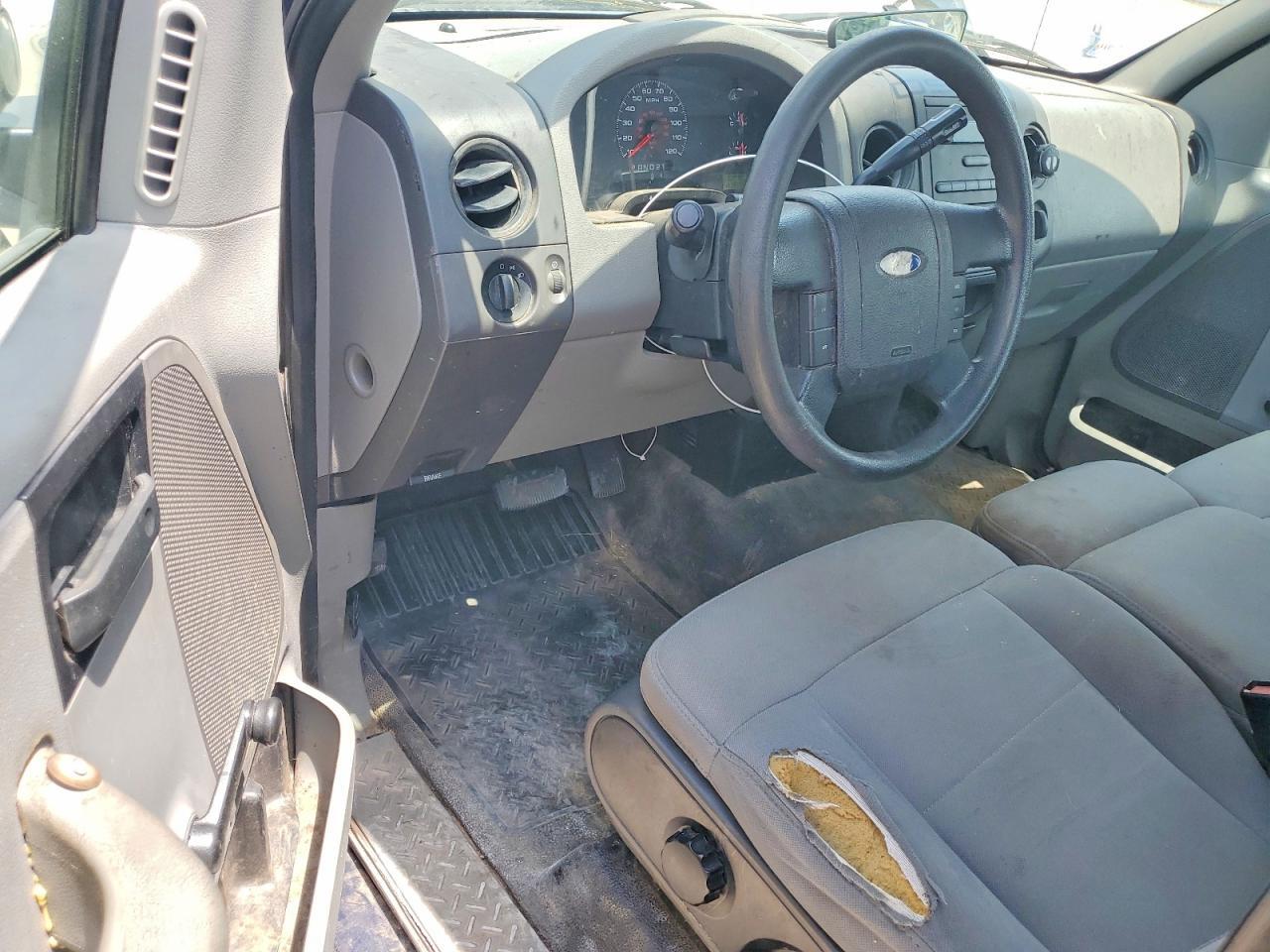 2006 FORD F150 XL — Фото 8 из 12
