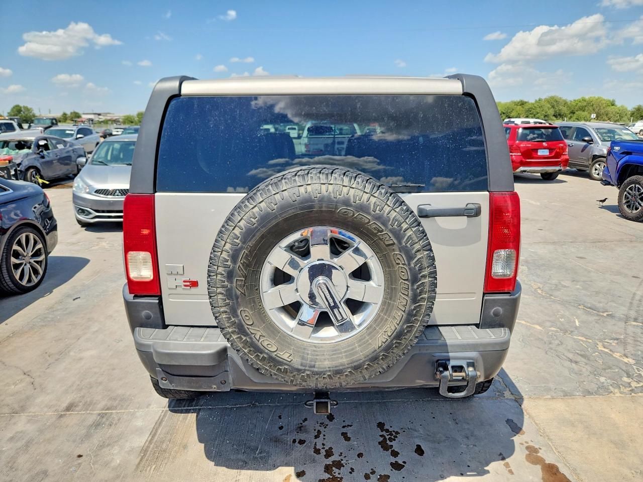 2009 HUMMER H3 — Фото 6 из 13
