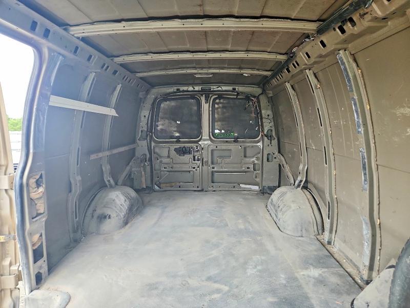 2006 GMC SAVANA G3500 — Фото 10 из 13