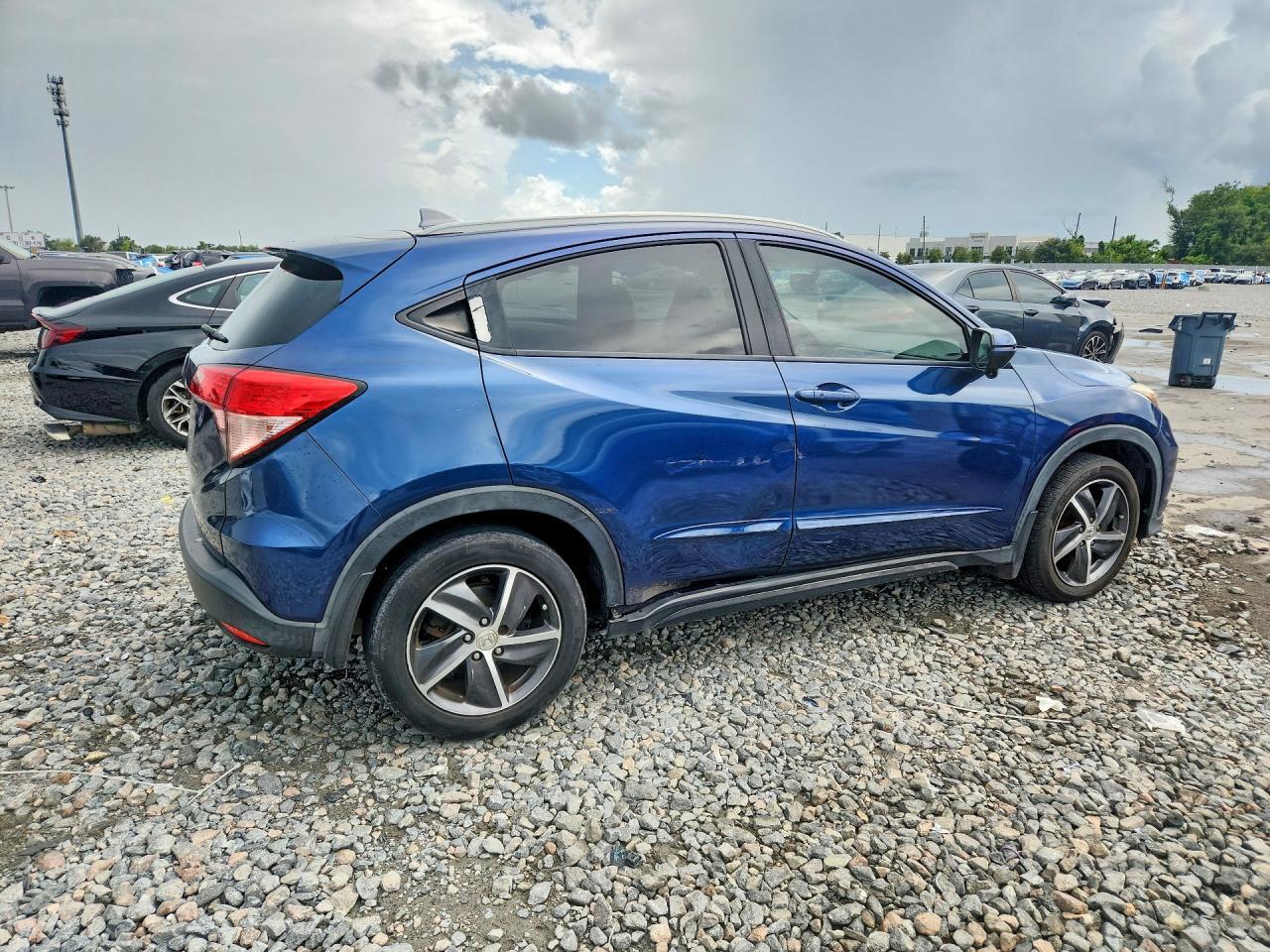 2016 HONDA HR-V EXL — Фото 3 из 13