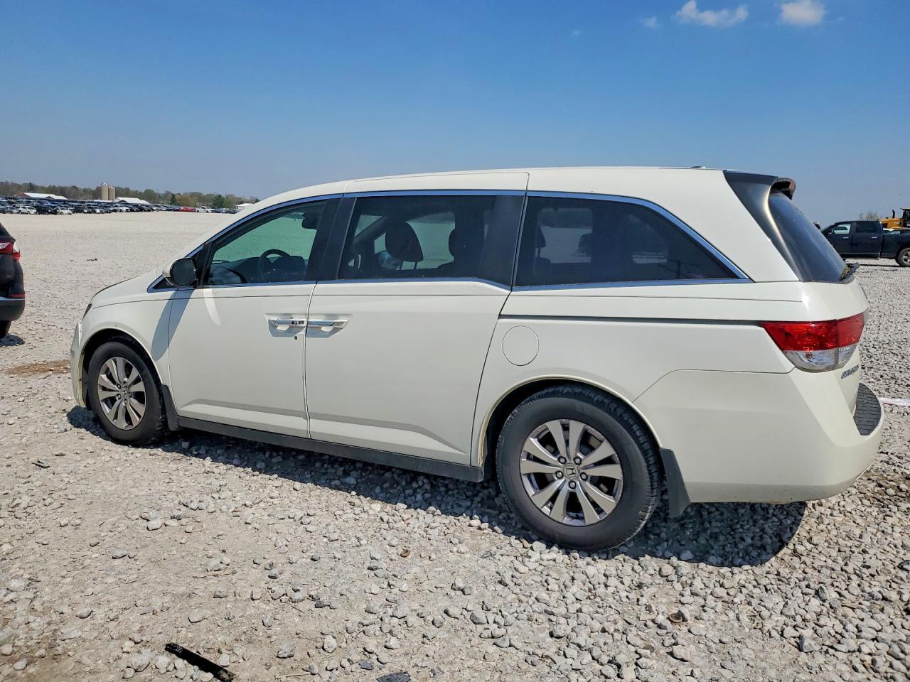 2016 HONDA ODYSSEY EXL — Фото 2 из 13