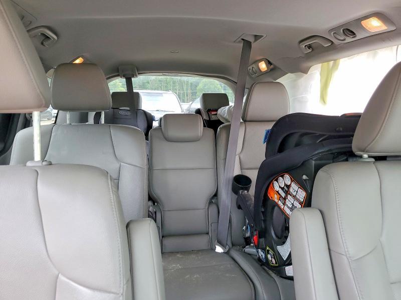 2016 HONDA ODYSSEY EXL — Фото 10 из 13